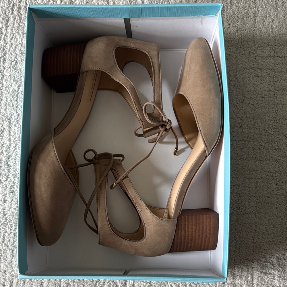 ANTONIO MELANI Tan Block Heel Oxfords